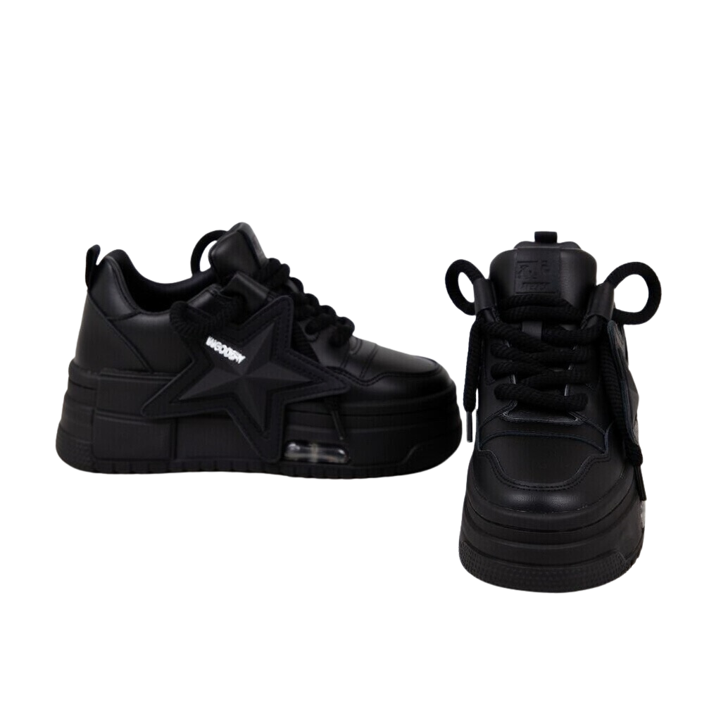 SoftSlipsy Black Star Platform Sneakers Chunky Streetwear Y2K Trainers Women Casual Shoes