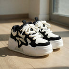 SoftSlipsy Star Platform Sneakers – Black & White Chunky Y2K Streetwear Shoes – Height Boost Casual Trainers