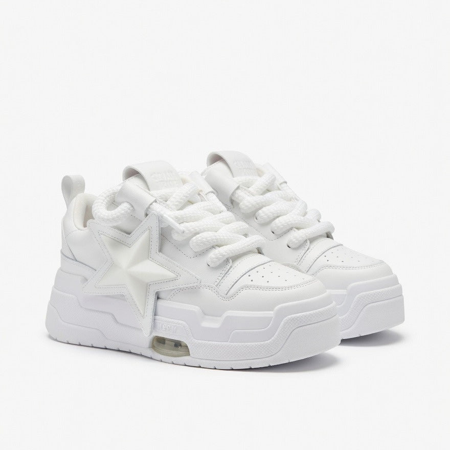 SoftSlipsy White Star Platform Sneakers – Chunky Y2K Streetwear Shoes – Height Boost Trainers