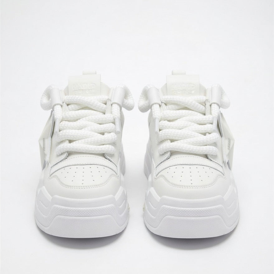 SoftSlipsy White Star Platform Sneakers – Chunky Y2K Streetwear Shoes – Height Boost Trainers