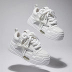 SoftSlipsy White Star Platform Sneakers – Chunky Y2K Streetwear Shoes – Height Boost Trainers