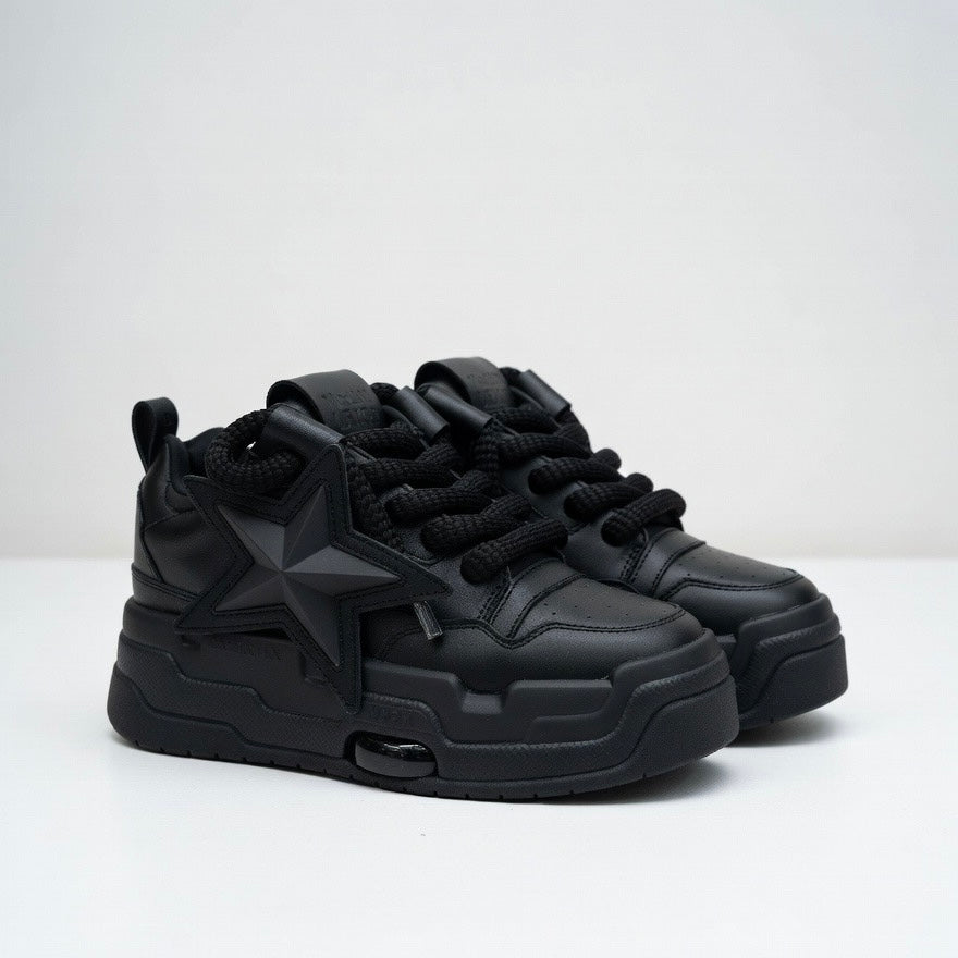 SoftSlipsy Black Star Platform Sneakers – All Black Chunky Y2K Streetwear Shoes – Height Boost Trainers