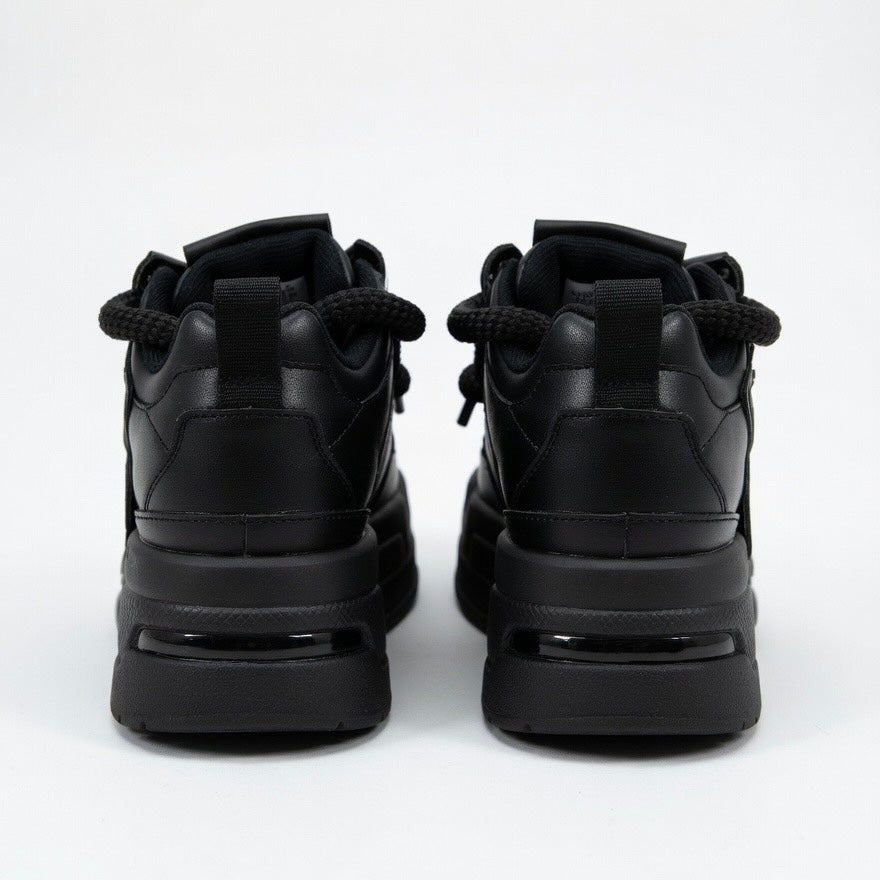 SoftSlipsy Black Star Platform Sneakers – All Black Chunky Y2K Streetwear Shoes – Height Boost Trainers