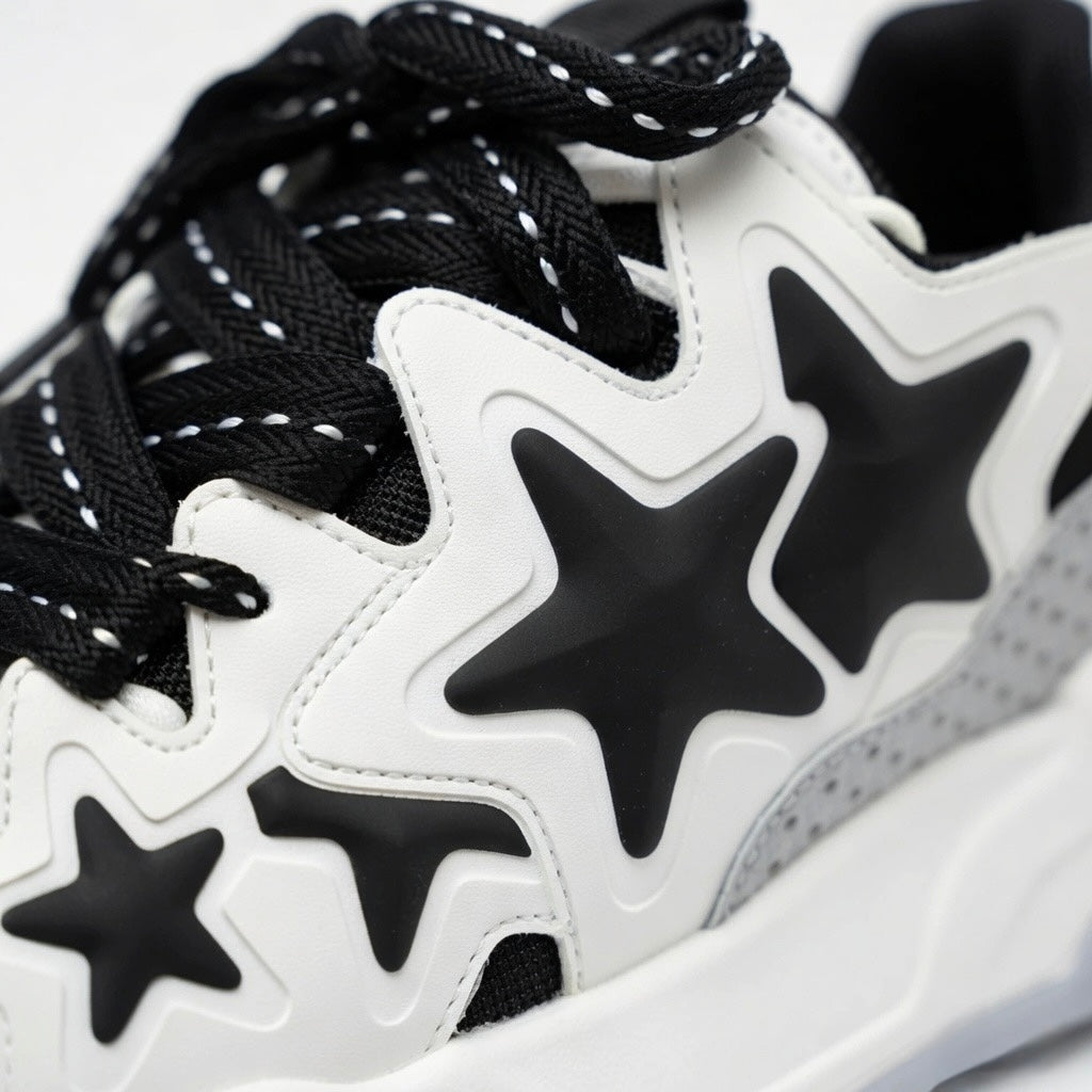 SoftSlipsy Black White Star Platform Sneakers – Chunky Y2K Streetwear Trainers – Height Boost Casual Shoes