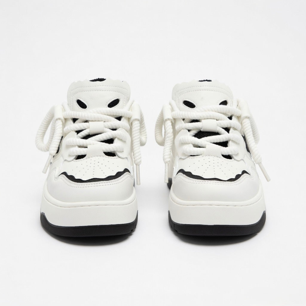 SoftSlipsy Black White Star Platform Sneakers – Chunky Y2K Streetwear Trainers – Casual Height Boost Shoes