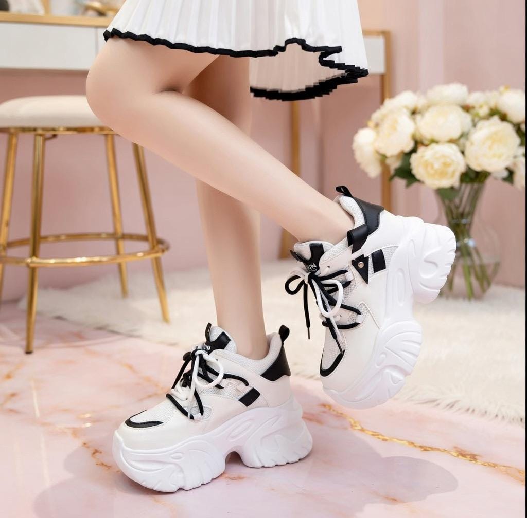 SoftSlipsy 10.5CM. Chunky Platform Sneakers Women, Height Increasing, White Korean Streetwear Trainers