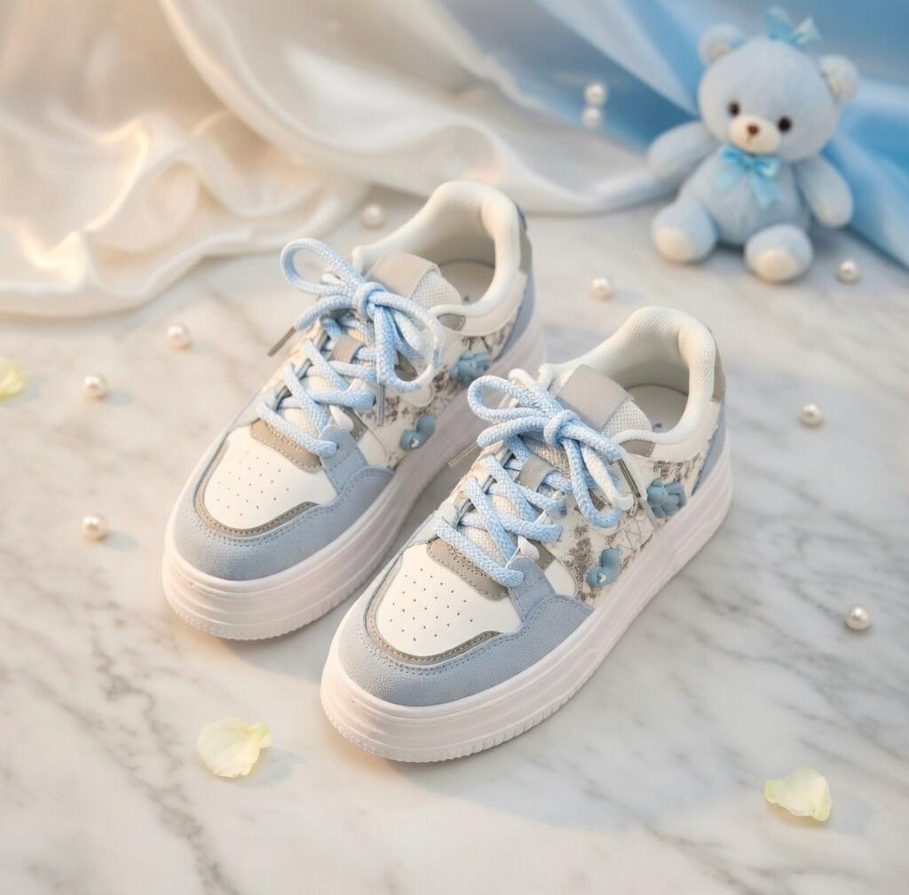 SoftSlipsy Kawaii Bear Platform Sneakers Women, Chunky Sole Streetwear Trainers