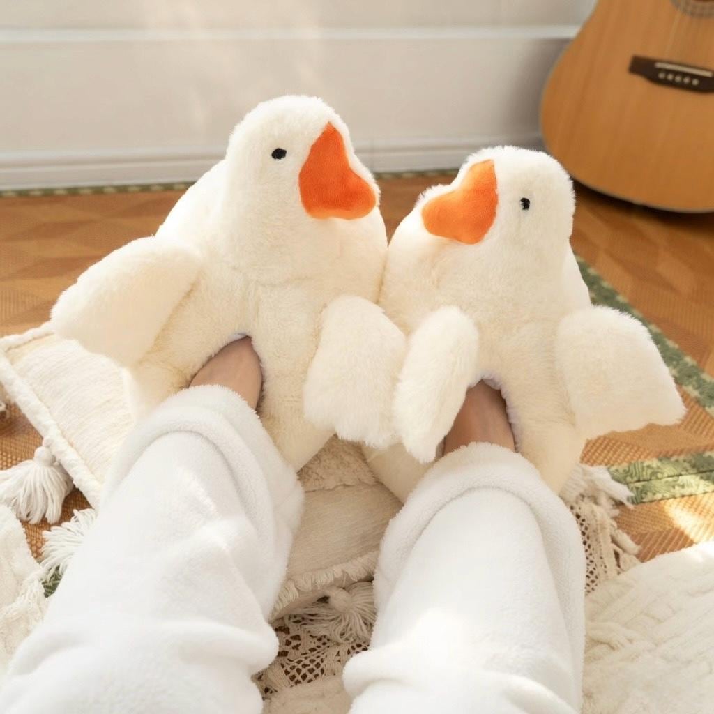 White Duck Plush Slippers | Fluffy Cozy Animal House Shoes | SoftSlipsy