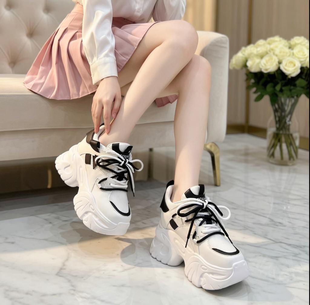 SoftSlipsy Chunky Platform Sneakers Women Height Increasing Korean Streetwear Trainers Thick Sole