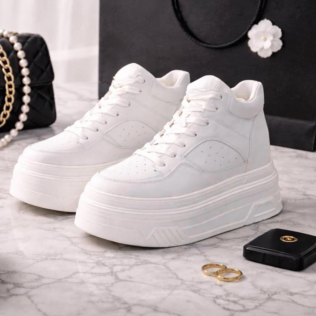 SoftSlipsy 15CM Chunky White Platform Sneakers | High Top Street Style Shoes