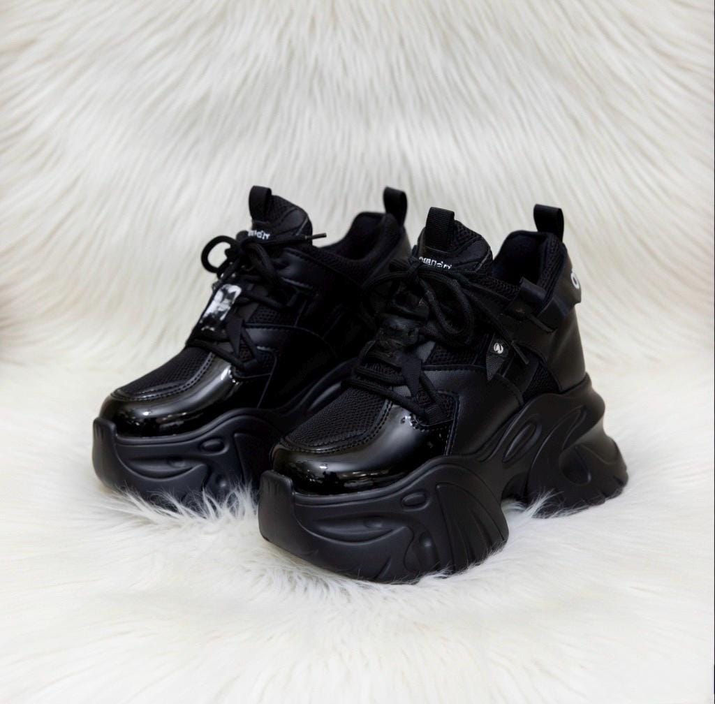 SoftSlipsy 10.5CM. Chunky Platform Sneakers Women, Height Increasing, White Korean Streetwear Trainers